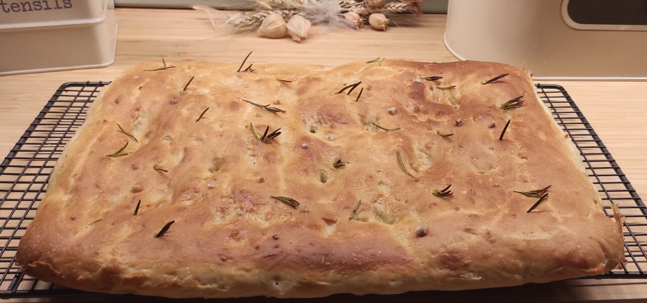 No knead Focaccia Bread – quick and easy recipe