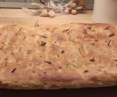 No knead Focaccia Bread – quick and easy recipe